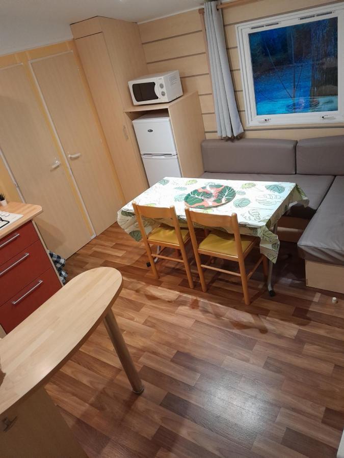 Location Mobil-Home Le Parc Des Roches Saint-Cheron Luaran gambar