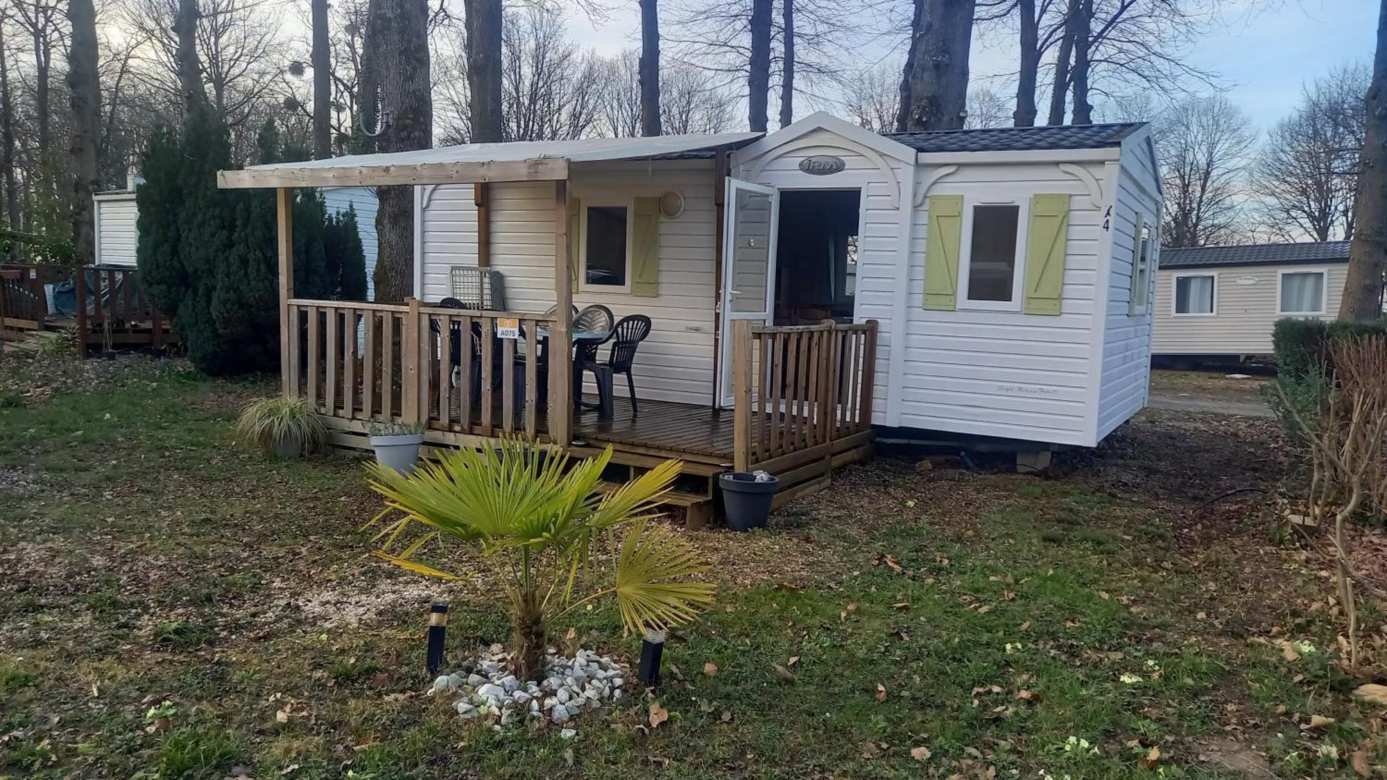 Location Mobil-Home Le Parc Des Roches Saint-Cheron Luaran gambar