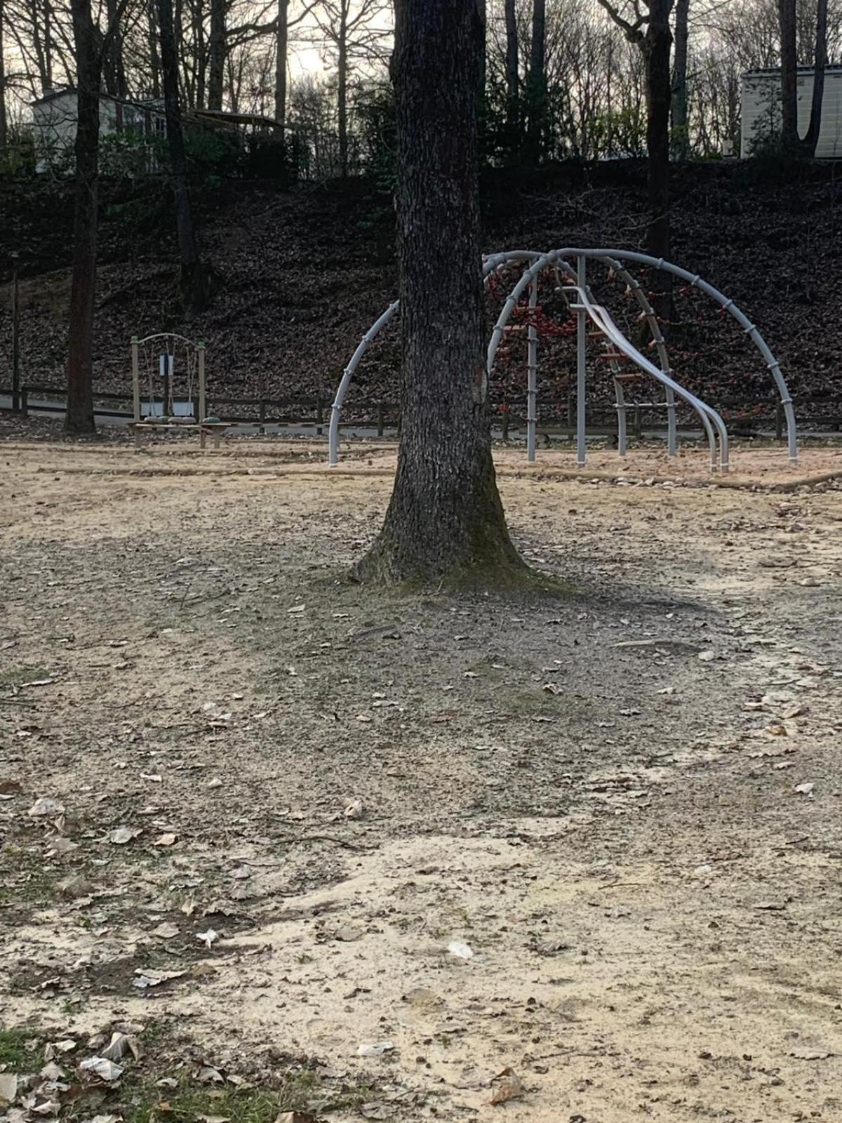 Location Mobil-Home Le Parc Des Roches Saint-Cheron Bilik gambar