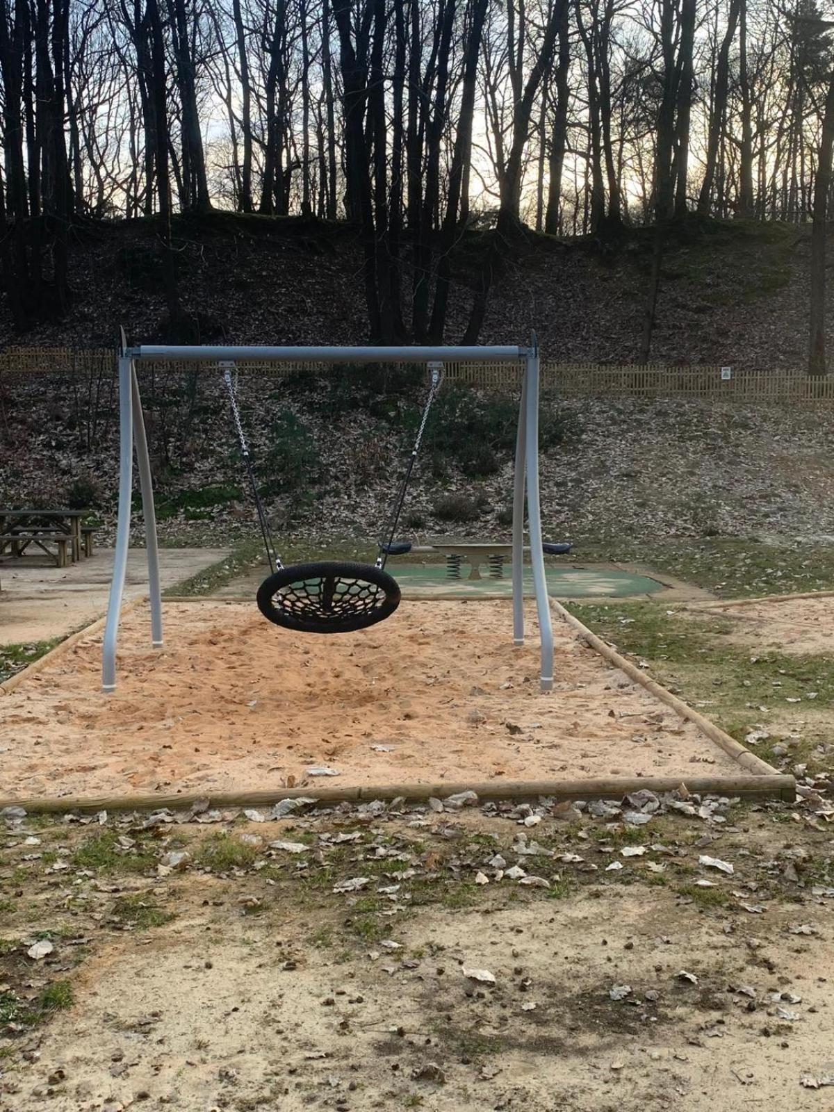Location Mobil-Home Le Parc Des Roches Saint-Cheron Bilik gambar